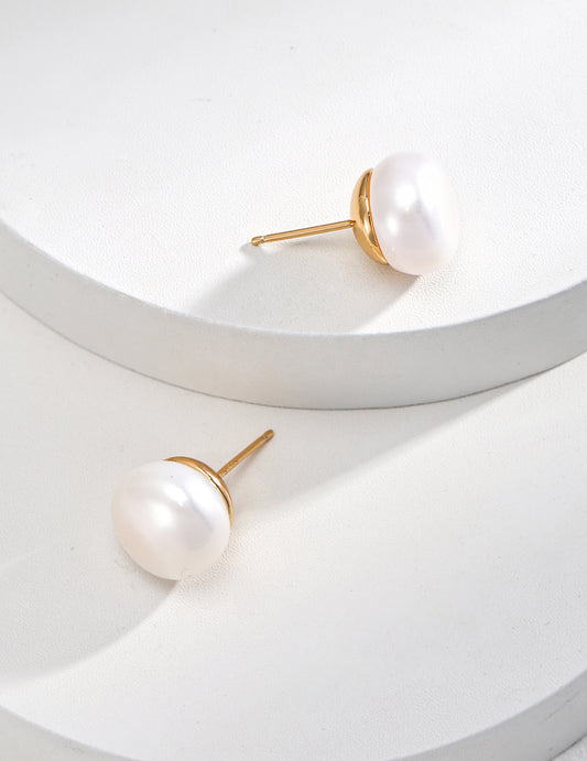 Classic Pearl Studs