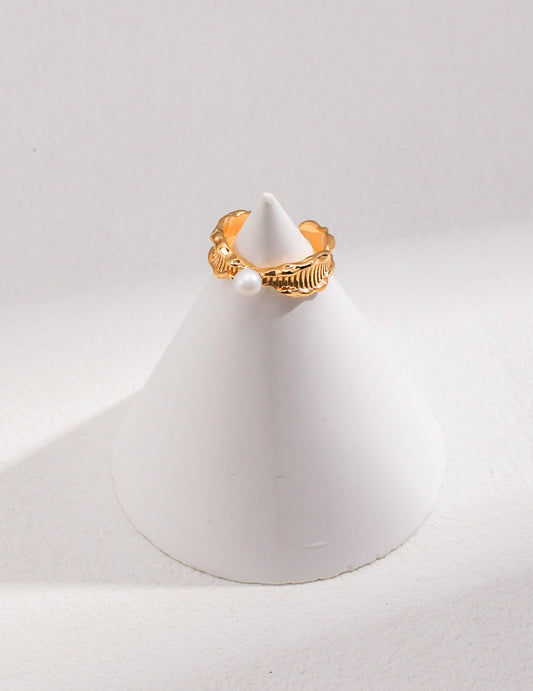 Lunar Tide Pearl Ring