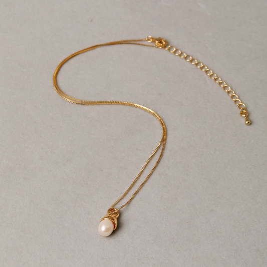 Gold Pearl Drop Pendant