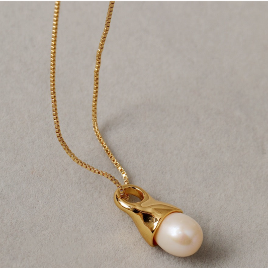 Gold Pearl Drop Pendant